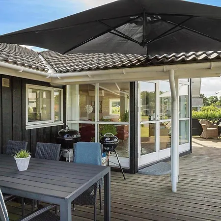 40541-juelsminde-pot-strandby-417 Casa de Férias *